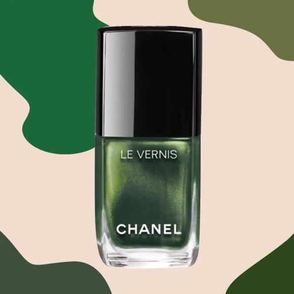 Chanel Emeraude Green Nail Polish 🇫🇷 - Picture 7 of 8